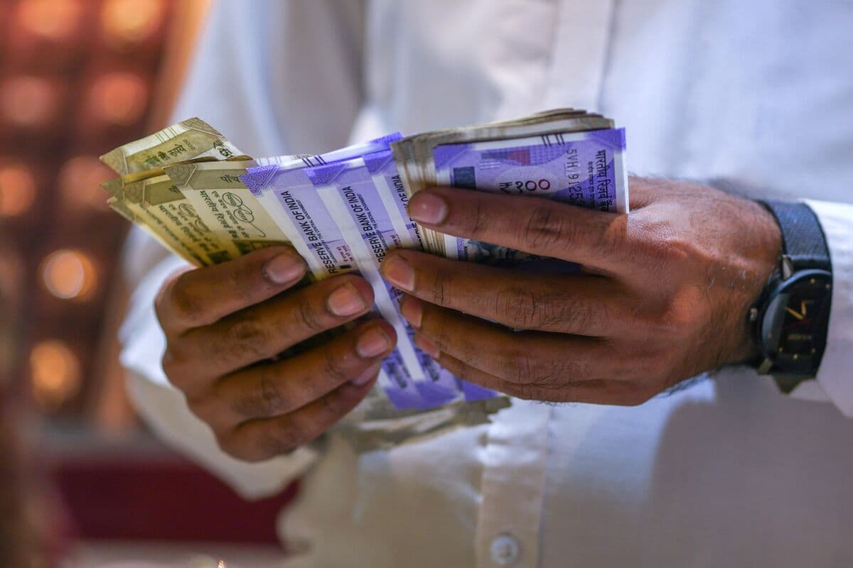 US-Iran Peace Deal May Keep Rally in India Stocks and Rupee Going