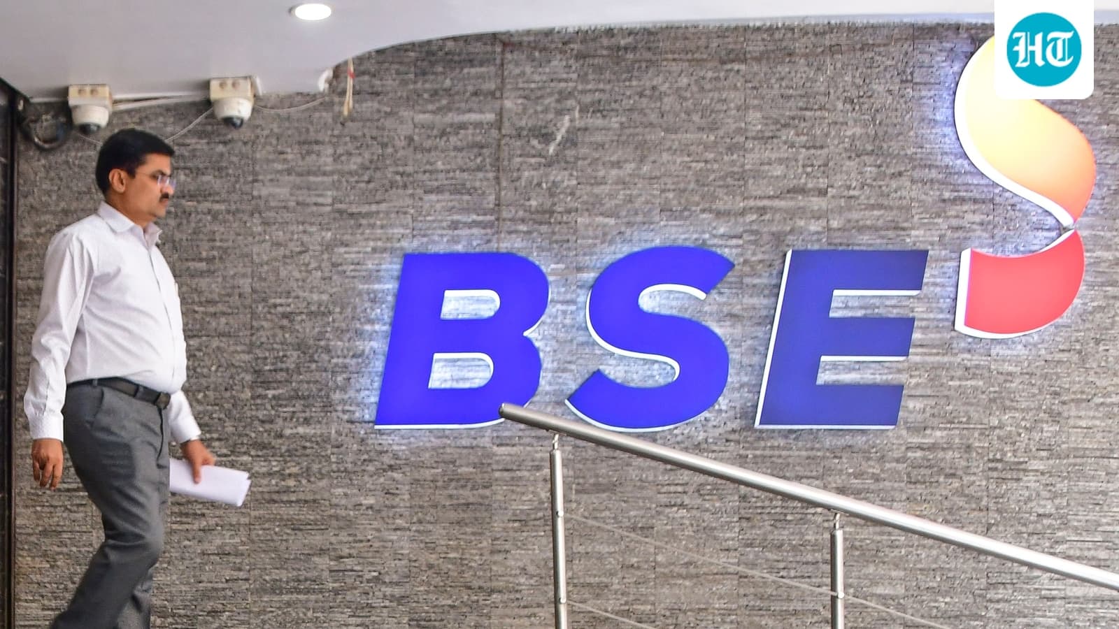 Sensex Jumps Over 900 Points, Nifty Tops 23,400 as Global Markets Rebound