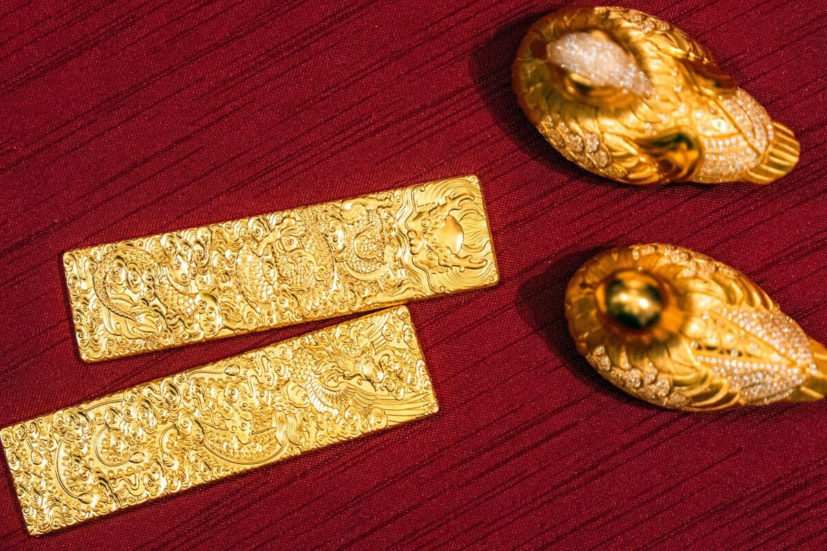 Laopu Gold's Searing Rally Cools as Sales Slip and Bullion Falls