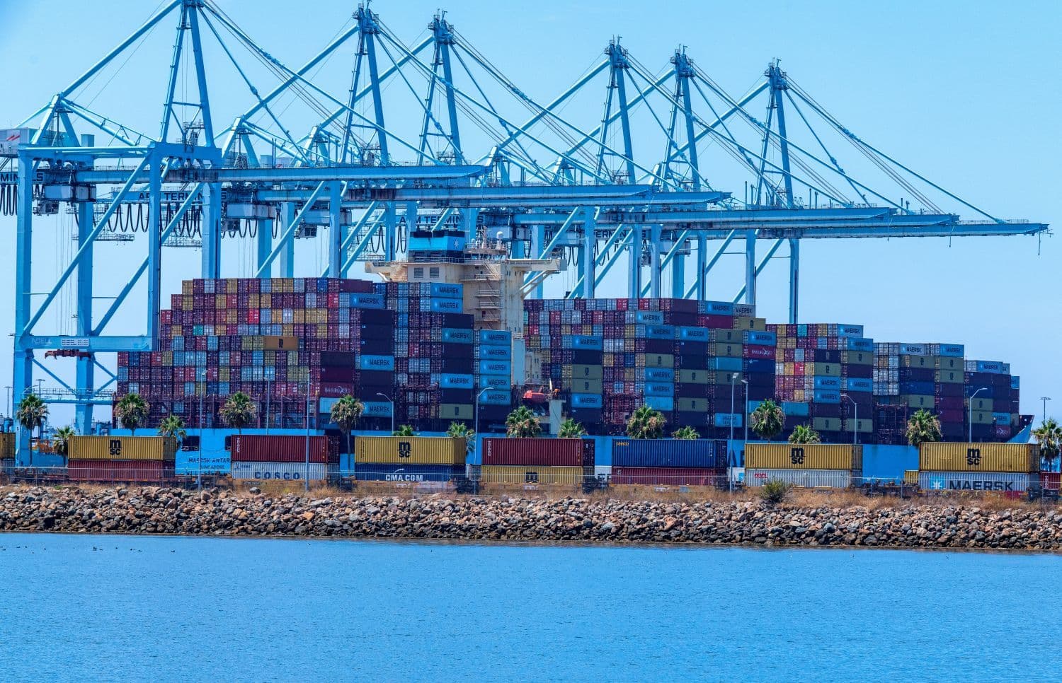 US LTL Providers on the Prowl at Ports as Imports Rise