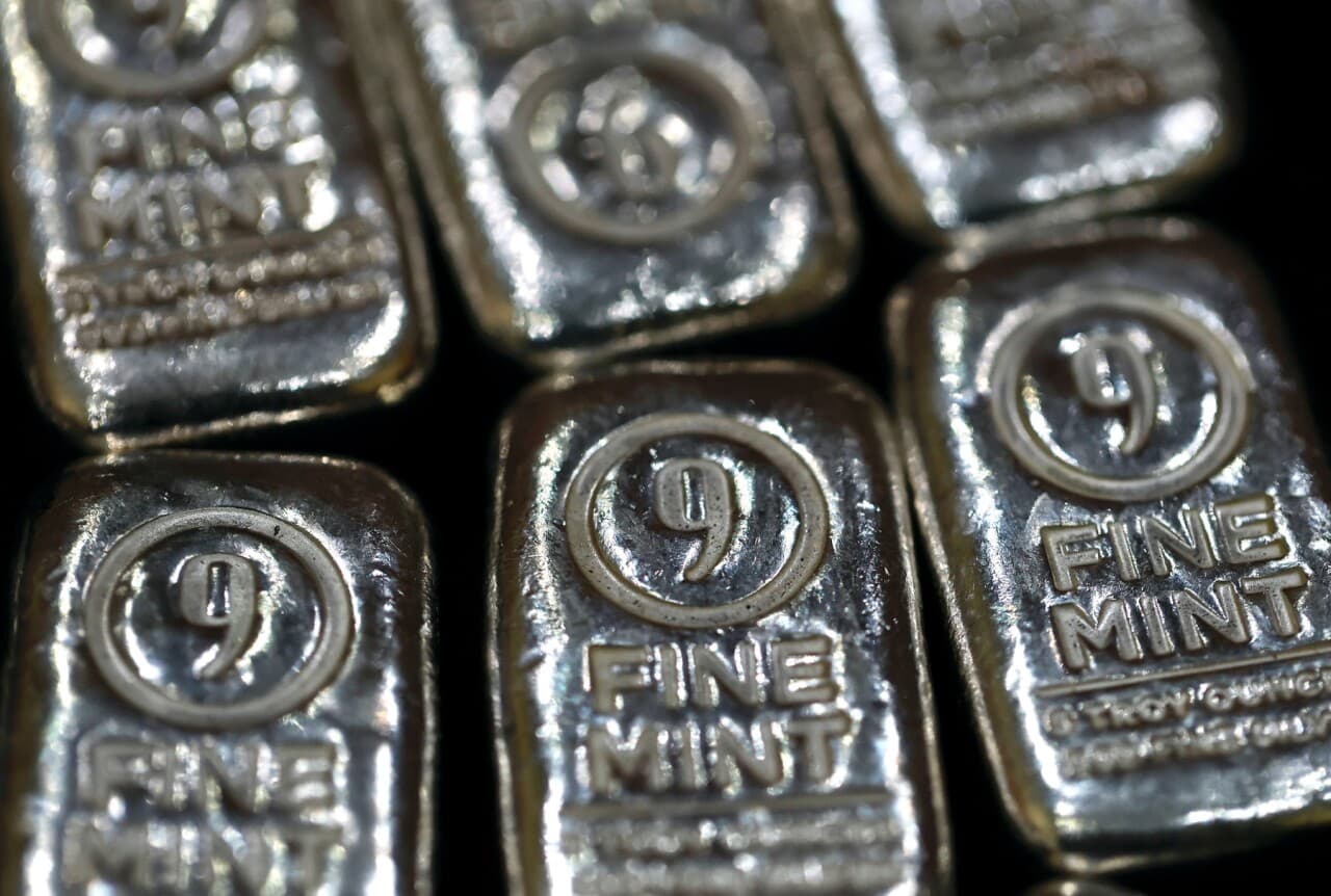 Silver and Capital: Mexico's Wasted Strategic Resources