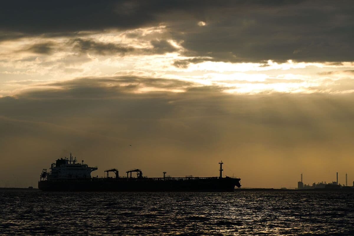 UAE Oil Exports Surge to 85% of Pre-War Levels, IEA Says