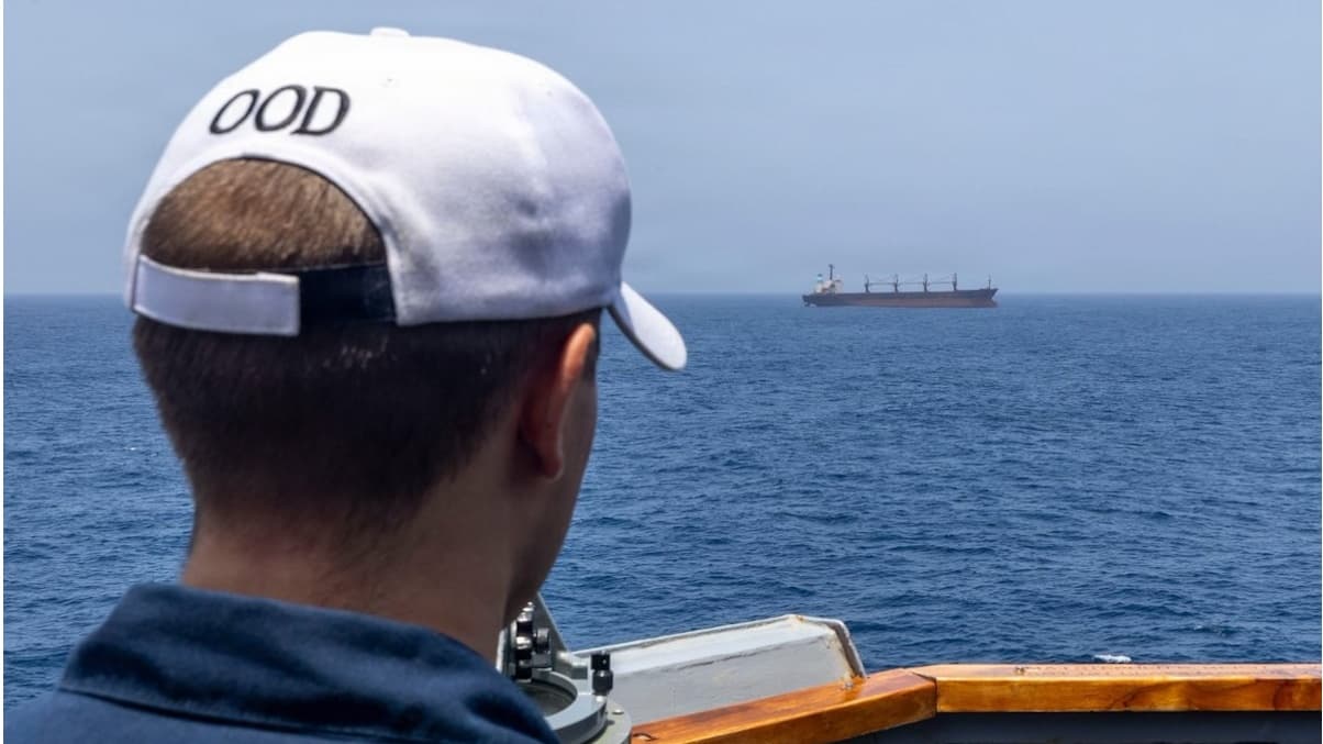 U.S.-Iran Peace Deal Reopens Strait of Hormuz: What It Means for Global Shipping