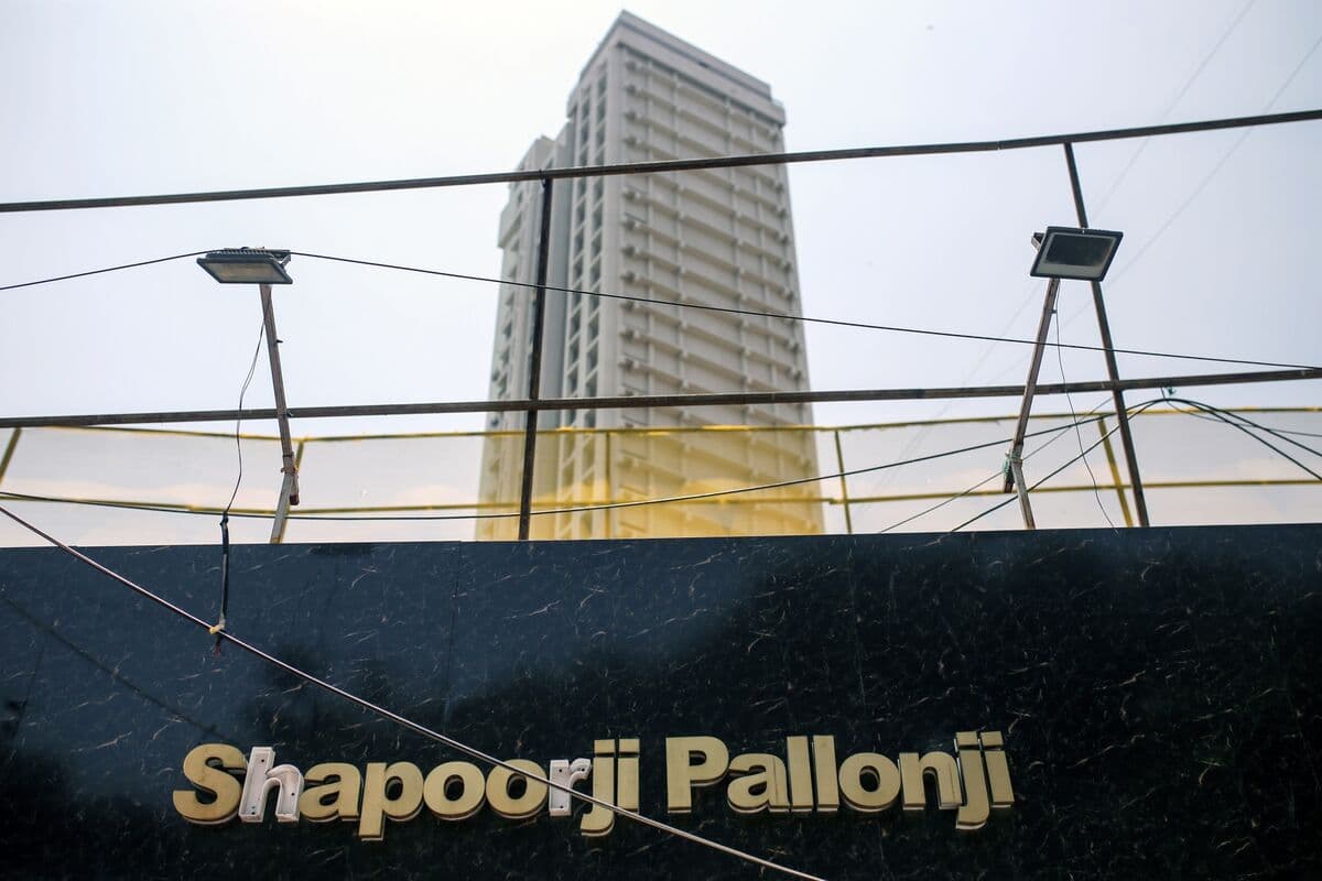 India's Shapoorji Pallonji Group Seeks Fresh Bond Extension as Refinancing Drags